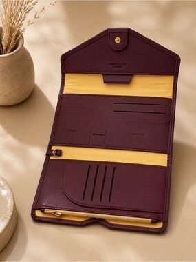 NEW Zoppen Textured Trifold Wallet in Deep Burgundy